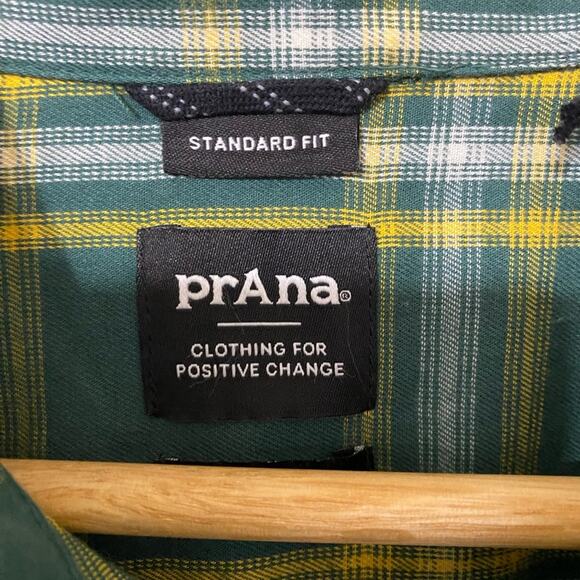 Prana  Men's Long Sleeved Dolberg Flannel Shirt Green Plaid Size Small NEW - Picture 4 of 6